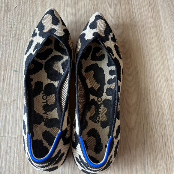 rothys leopard pointed toe flats Size 5 - Picture 5 of 9
